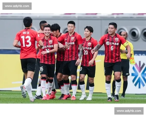 上海申鑫主场迎战广州恒大中超新老势力正面碰撞焦点之战一触即发